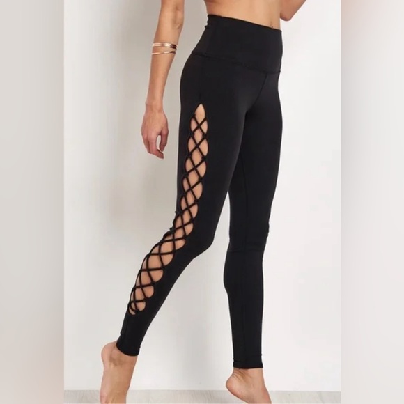 ALO YOGA interlace legging - Picture 4 of 4